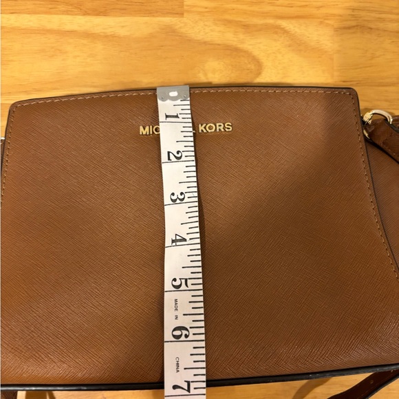 Michael Kors Selma Mini Saffiano‎ Messenger Bag Women’s size Small - Picture 5 of 6